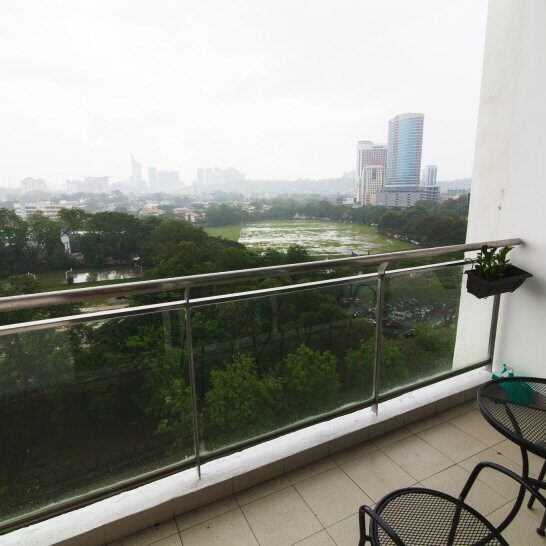 Silver Mouse Office - Balcony