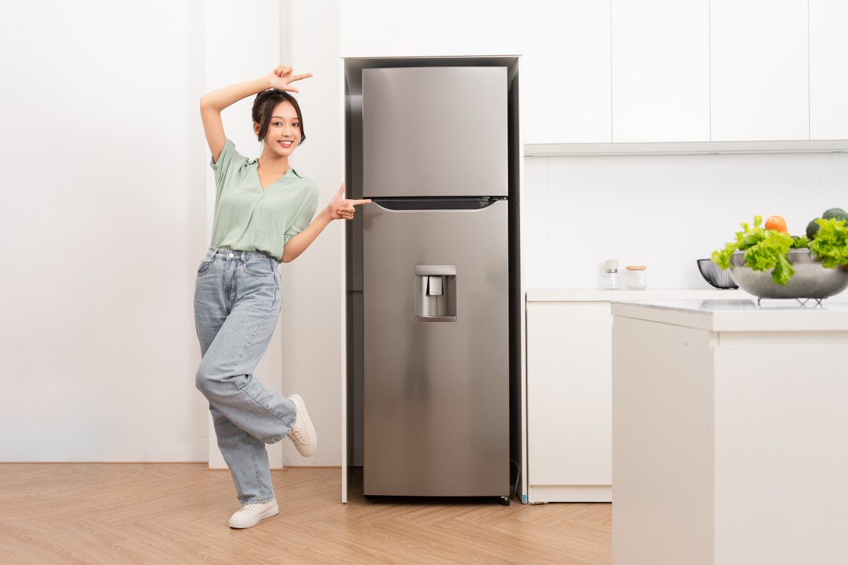 Refrigerator AI Market Share Malaysia